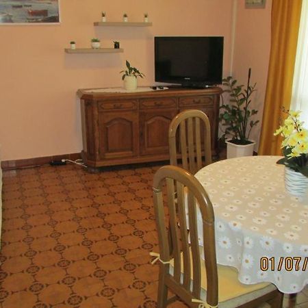 Apartment Tomy Traù Esterno foto